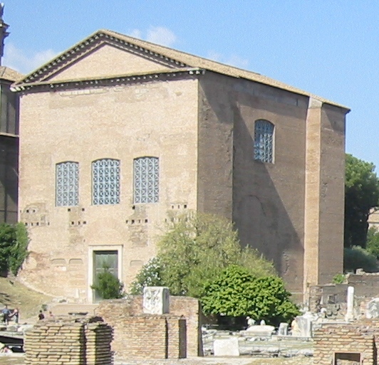 Curia Julia na rimskome Forumu, sjedište Senata.