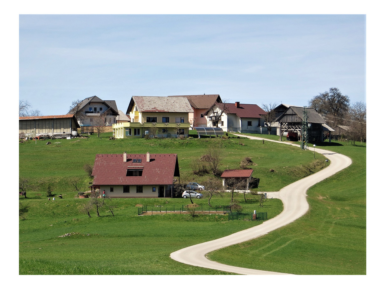 Pitoreskni ruralni krajolik Donje Stubice. 