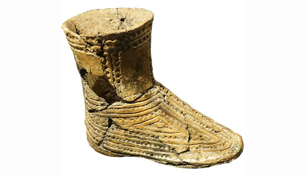 Vučedolska čizmica.