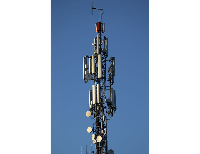 Na slici je prikazana telekomunikacijska antena.